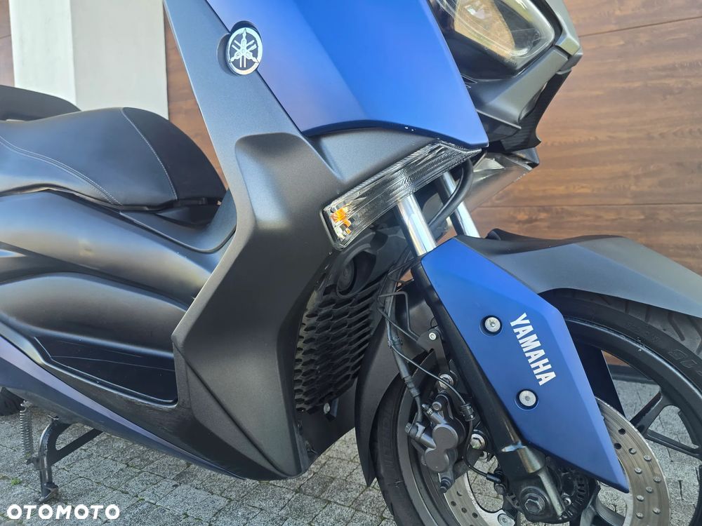 Yamaha X-max - 7