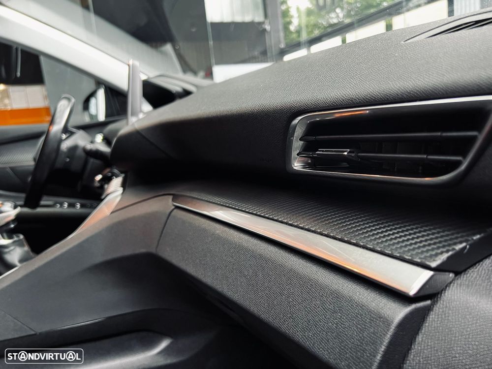 Peugeot 3008 1.5 BlueHDi Active - 31