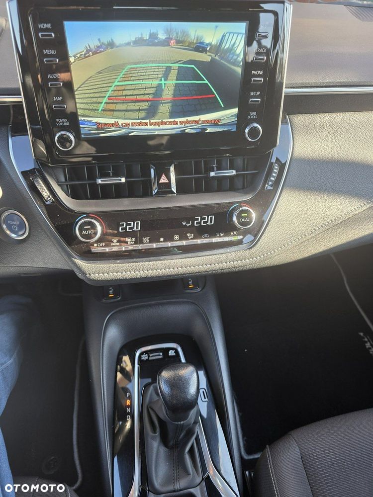 Toyota Corolla 1.8 Hybrid Comfort - 8