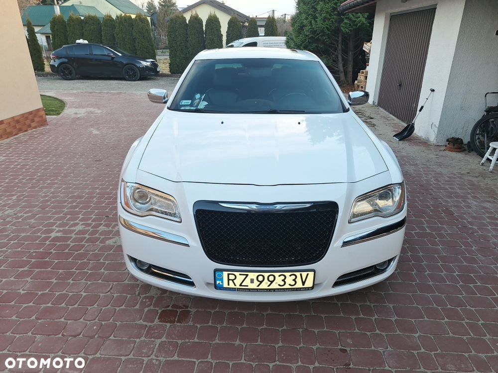 Chrysler 300C - 5
