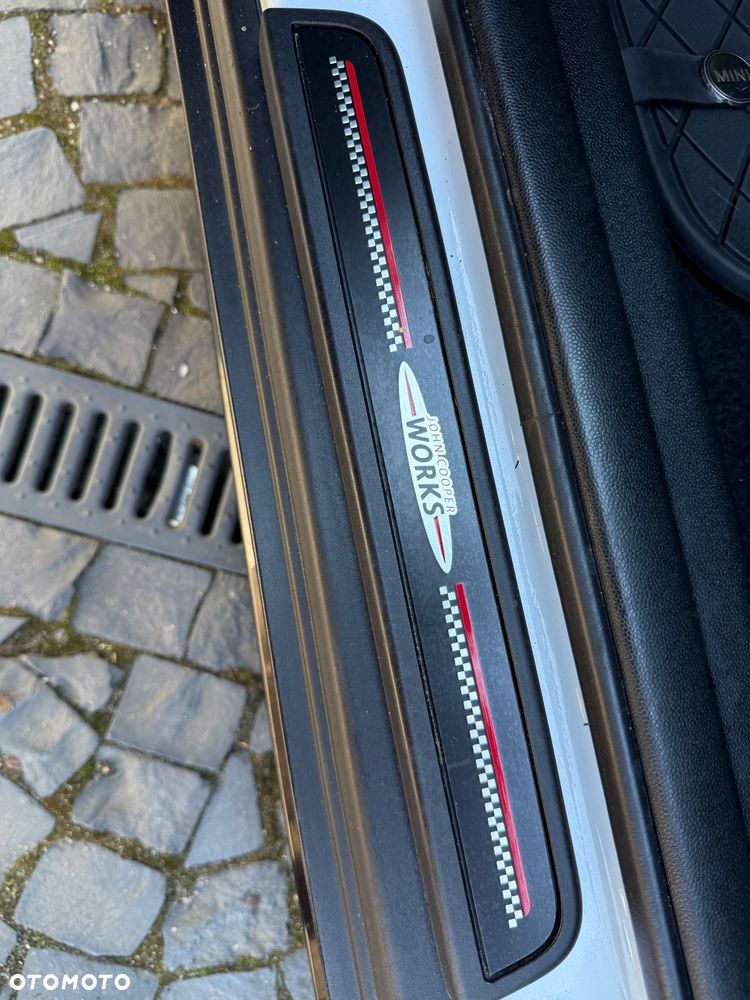 MINI John Cooper Works - 21