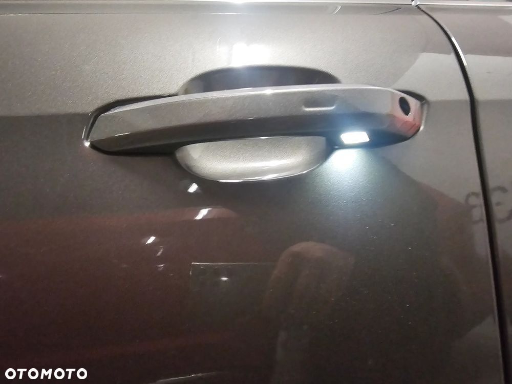 Audi A4 Avant 35 TFSI S tronic design - 22