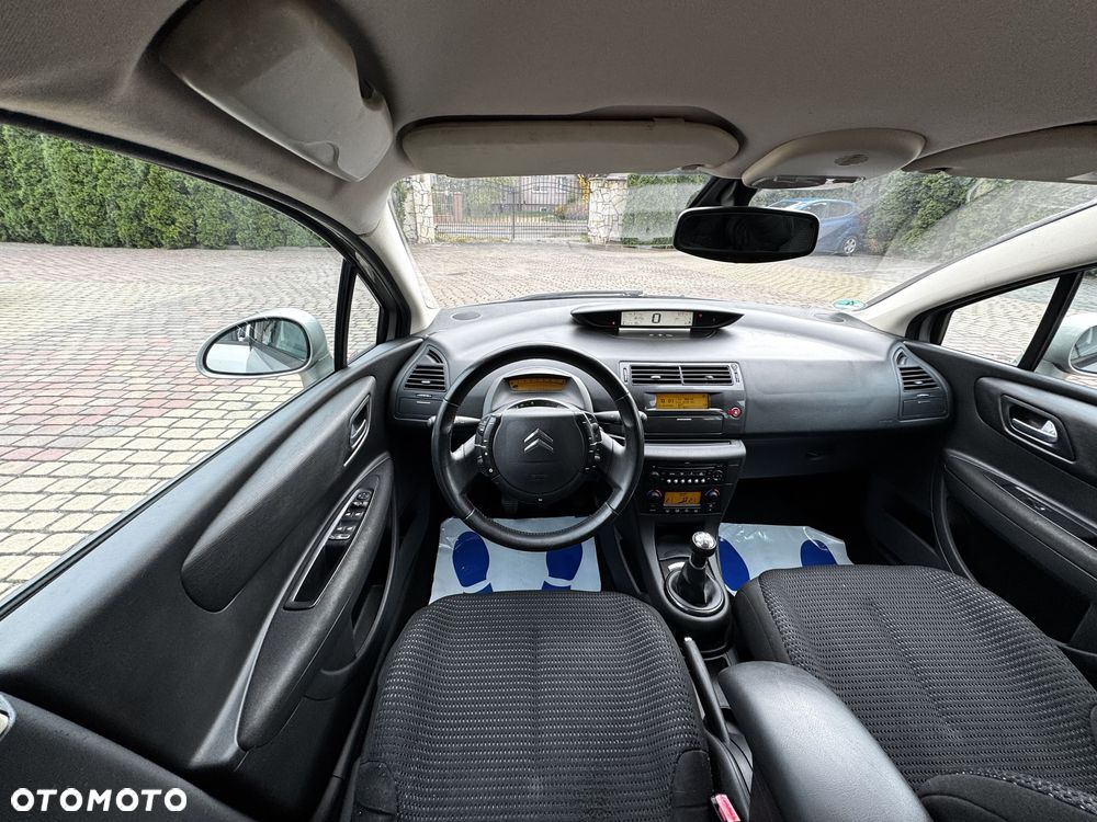Citroën C4 1.6 16V SX - 10