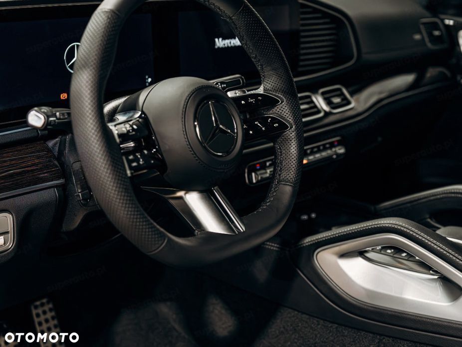 Mercedes-Benz GLE 300 d mHEV 4-Matic AMG Line - 9