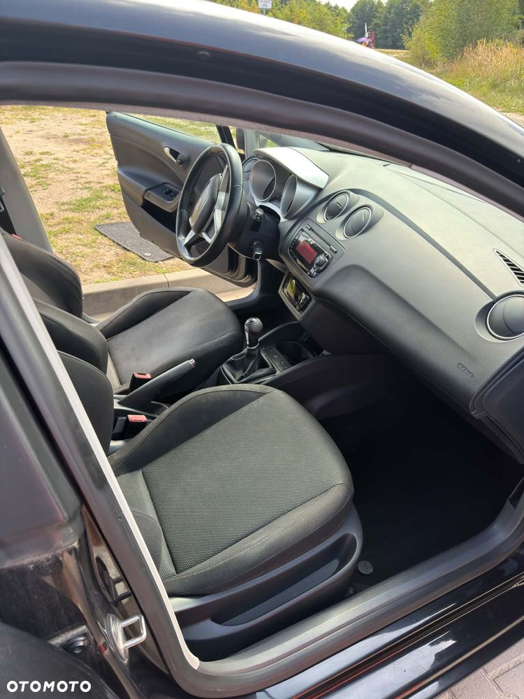 Seat Ibiza 1.6 16V Sport - 12