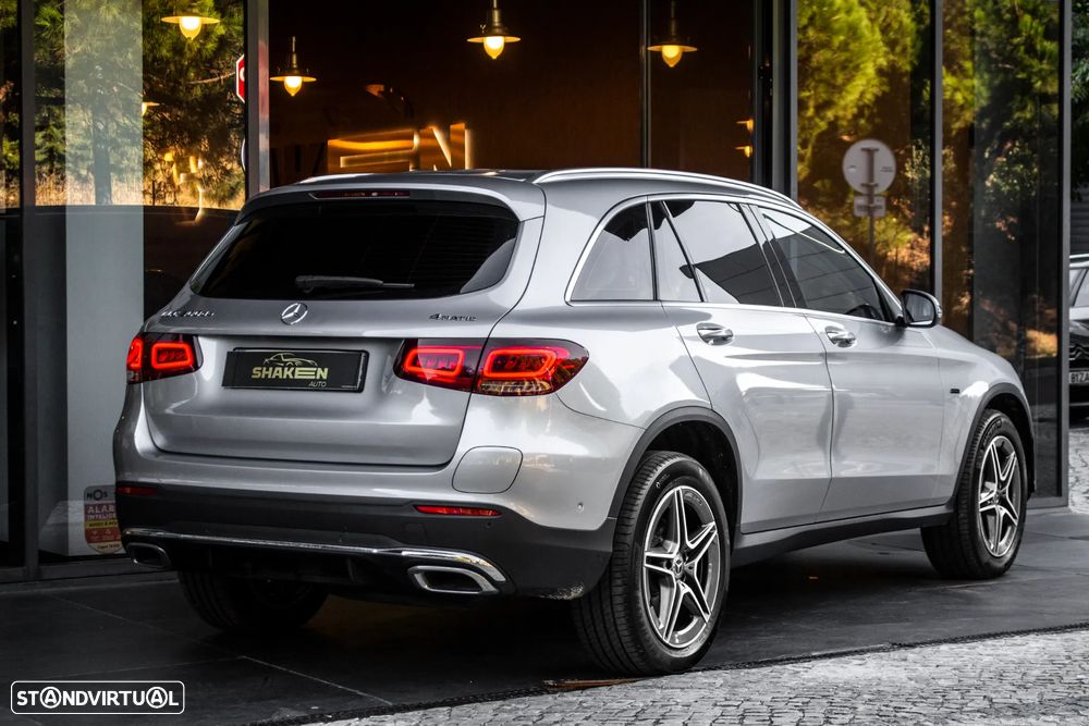 Mercedes-Benz GLC 300 de 4Matic 9G-TRONIC AMG Line - 4