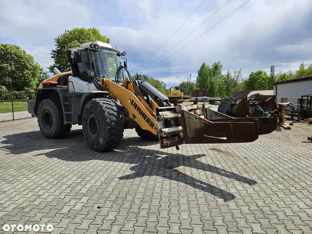 Liebherr L550 - 15