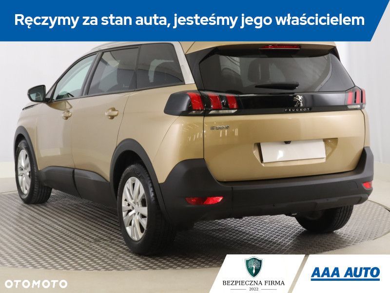 Peugeot 5008 - 6