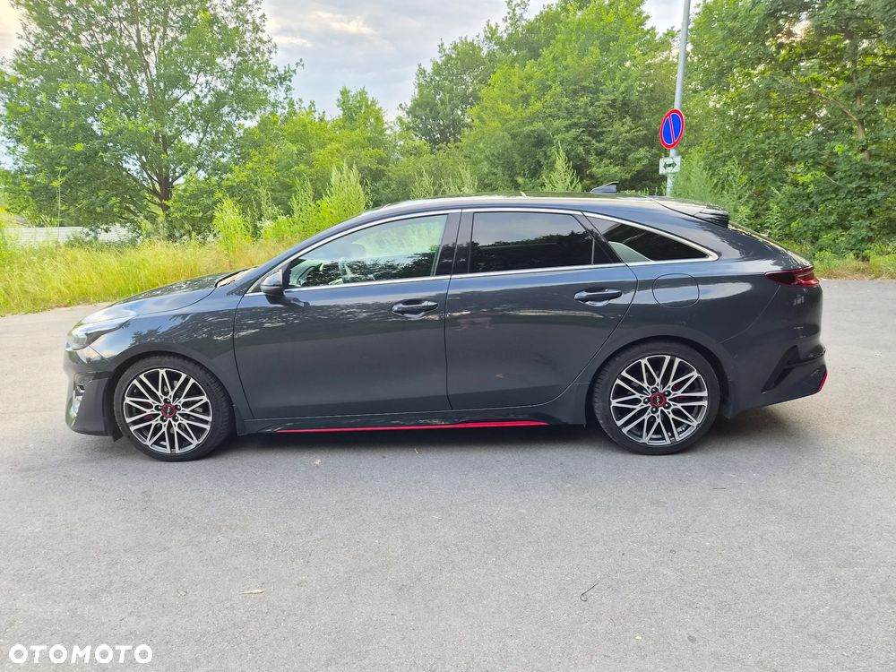Kia ProCeed - 7