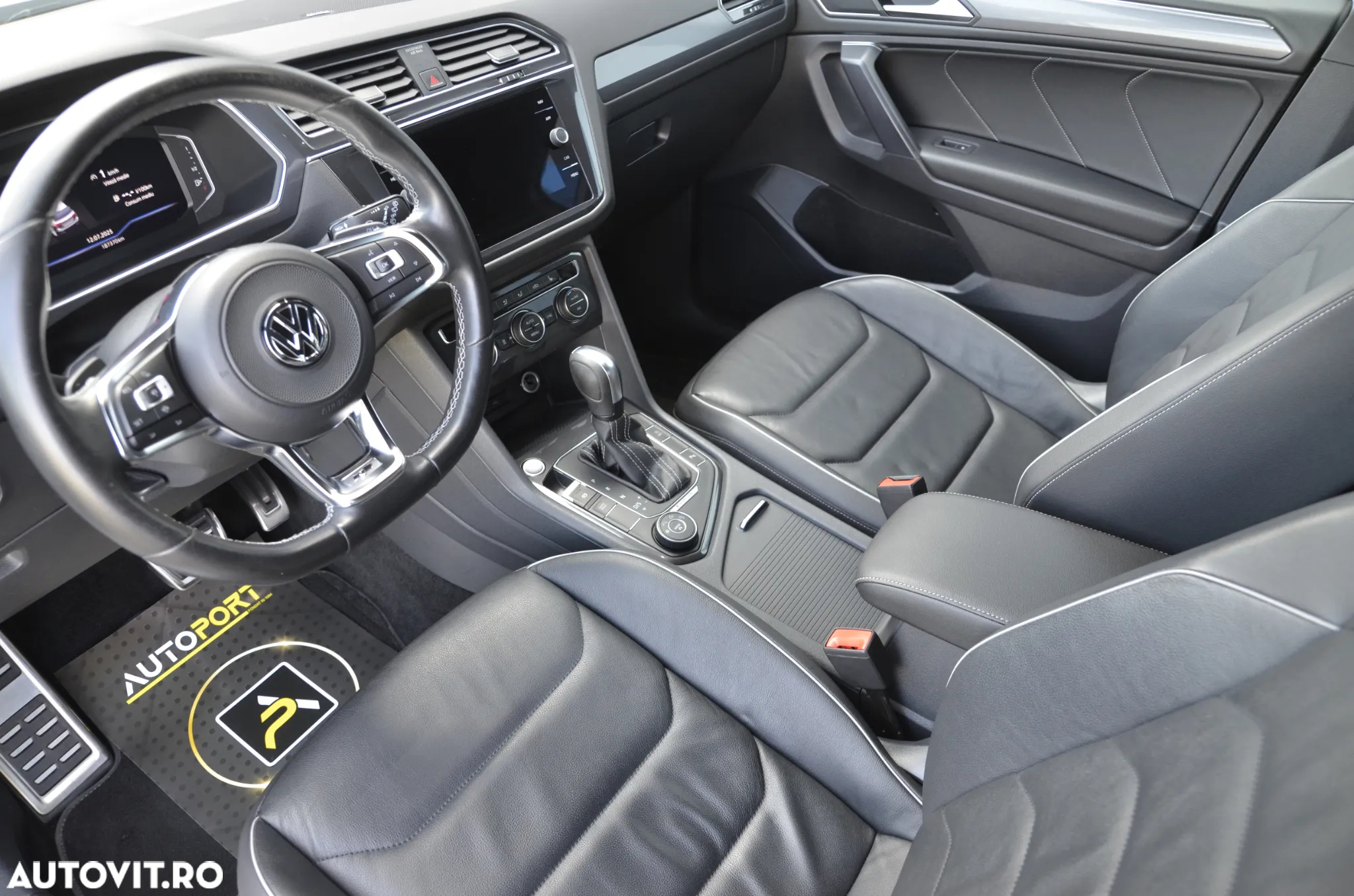 Volkswagen Tiguan Allspace 2.0 TDI SCR 4Motion DSG R-Line - 14