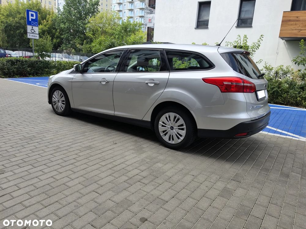 Ford Focus 1.5 TDCi Trend - 12