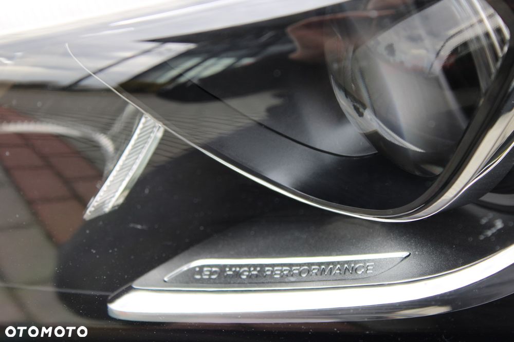 Mercedes-Benz Klasa A 250 4Matic 7G-DCT AMG Line - 21