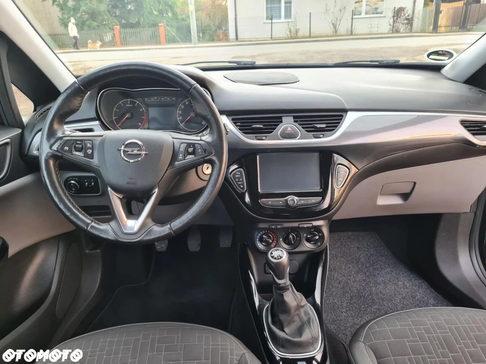 Opel Corsa 1.4 Cosmo - 9