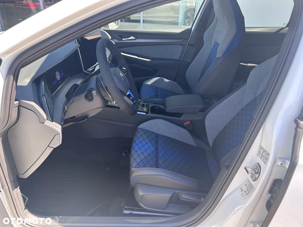 Volkswagen Golf 2.0 TSI 4Motion R DSG - 6