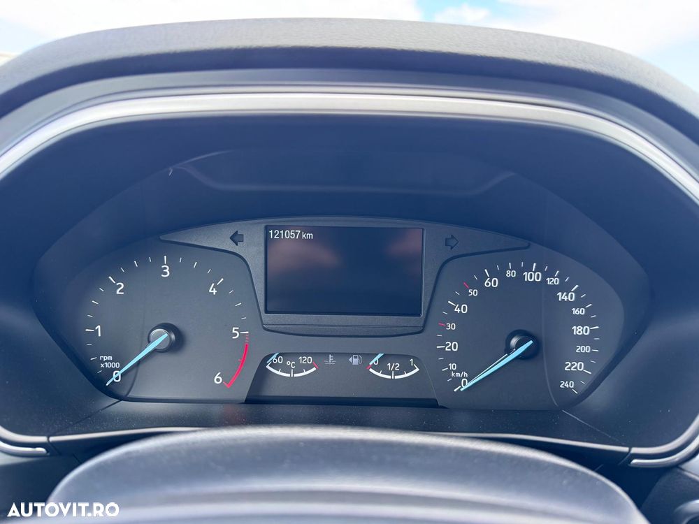 Ford Focus 1.5 EcoBlue Start-Stopp-System COOL&CONNECT - 20