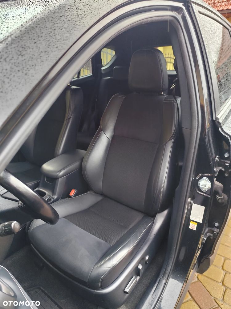 Toyota RAV4 2.0 D-4D Prestige 4x2 - 10