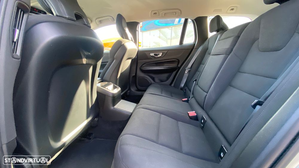 Volvo V60 2.0 T6 AWD TE Inscription Expression - 22