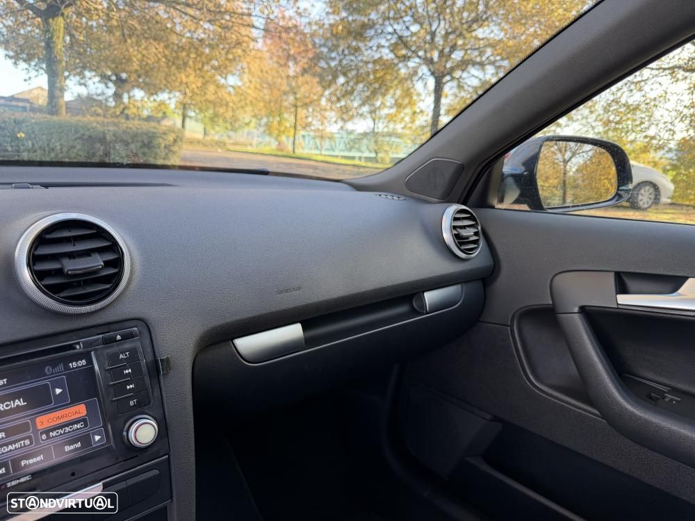 Audi A3 Sportback 2.0 TDi S-line - 19