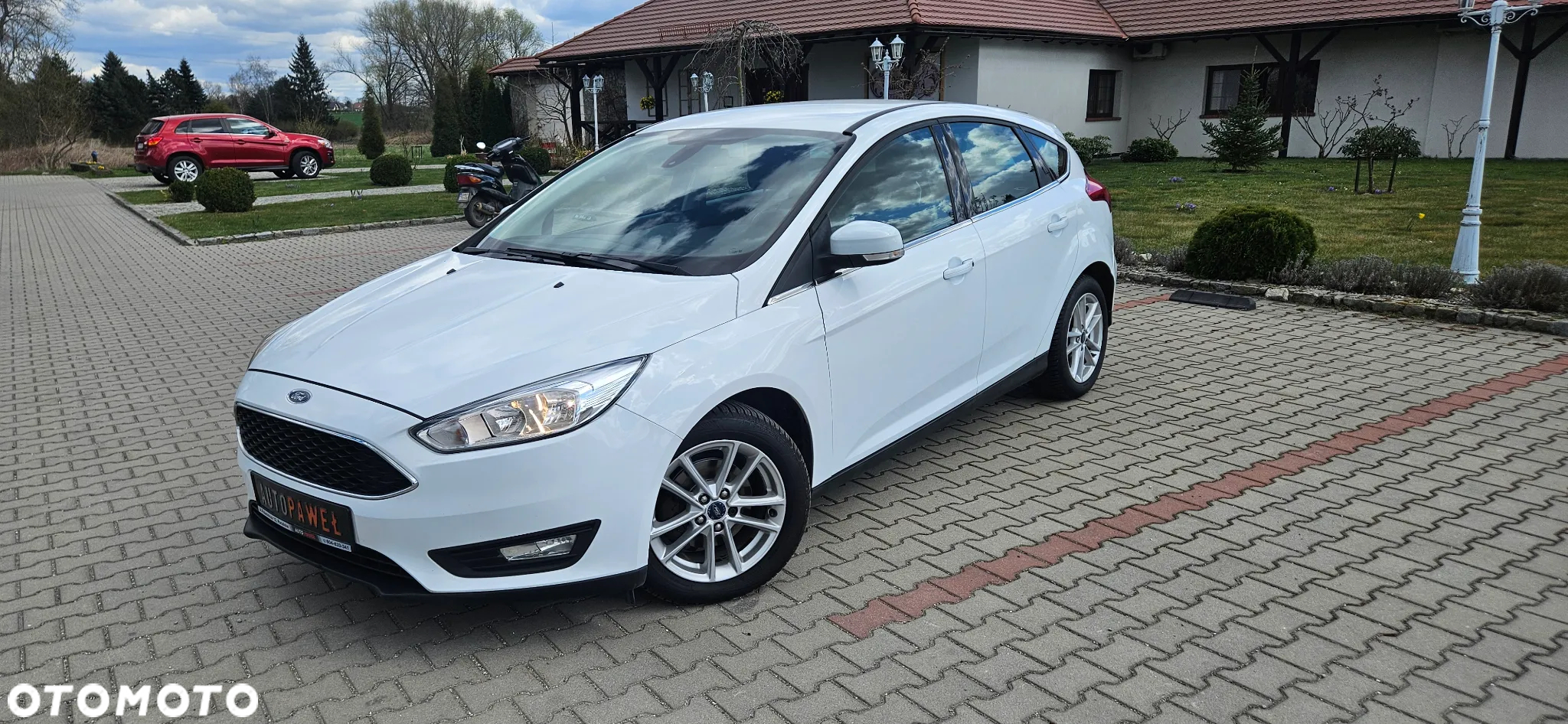 Ford Focus 1.0 EcoBoost Active - 8