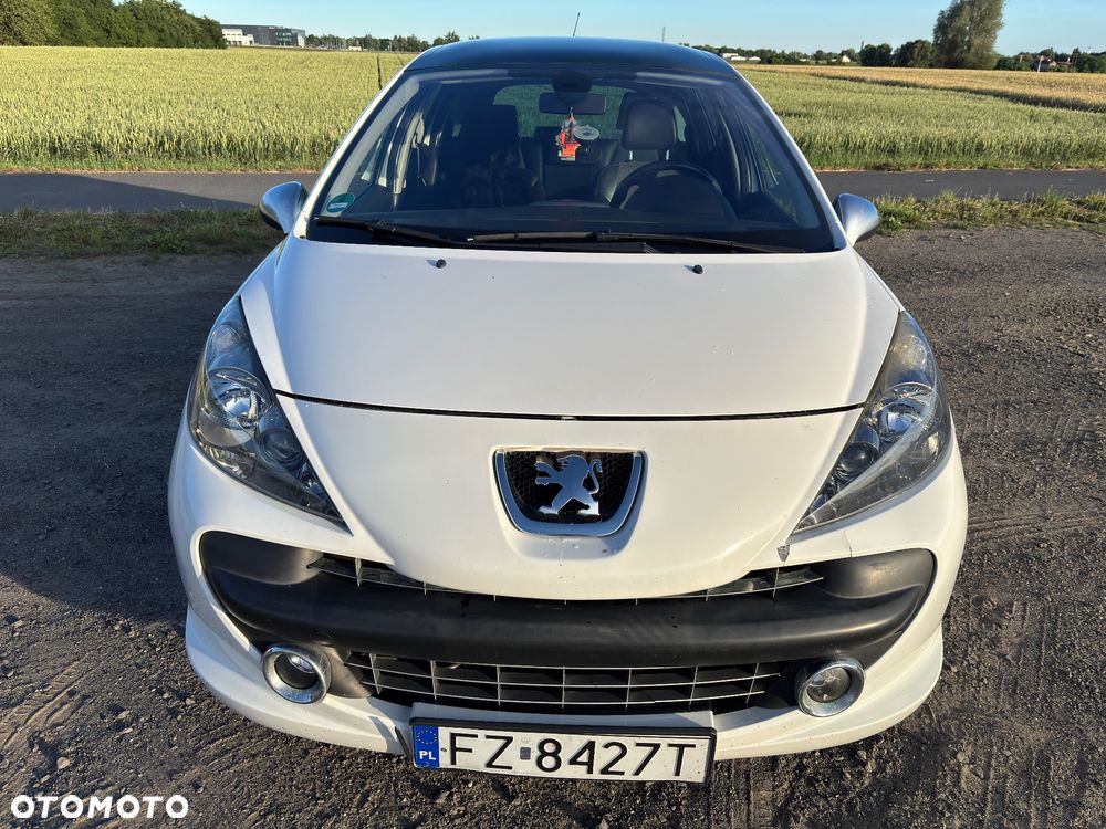 Peugeot 207 - 3