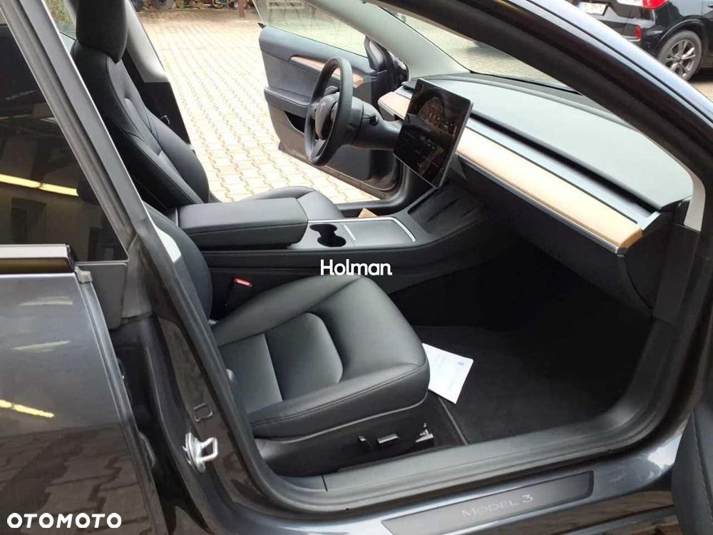 Tesla Model 3 Langstreckenbatterie Allradantrieb Dual Motor - 11