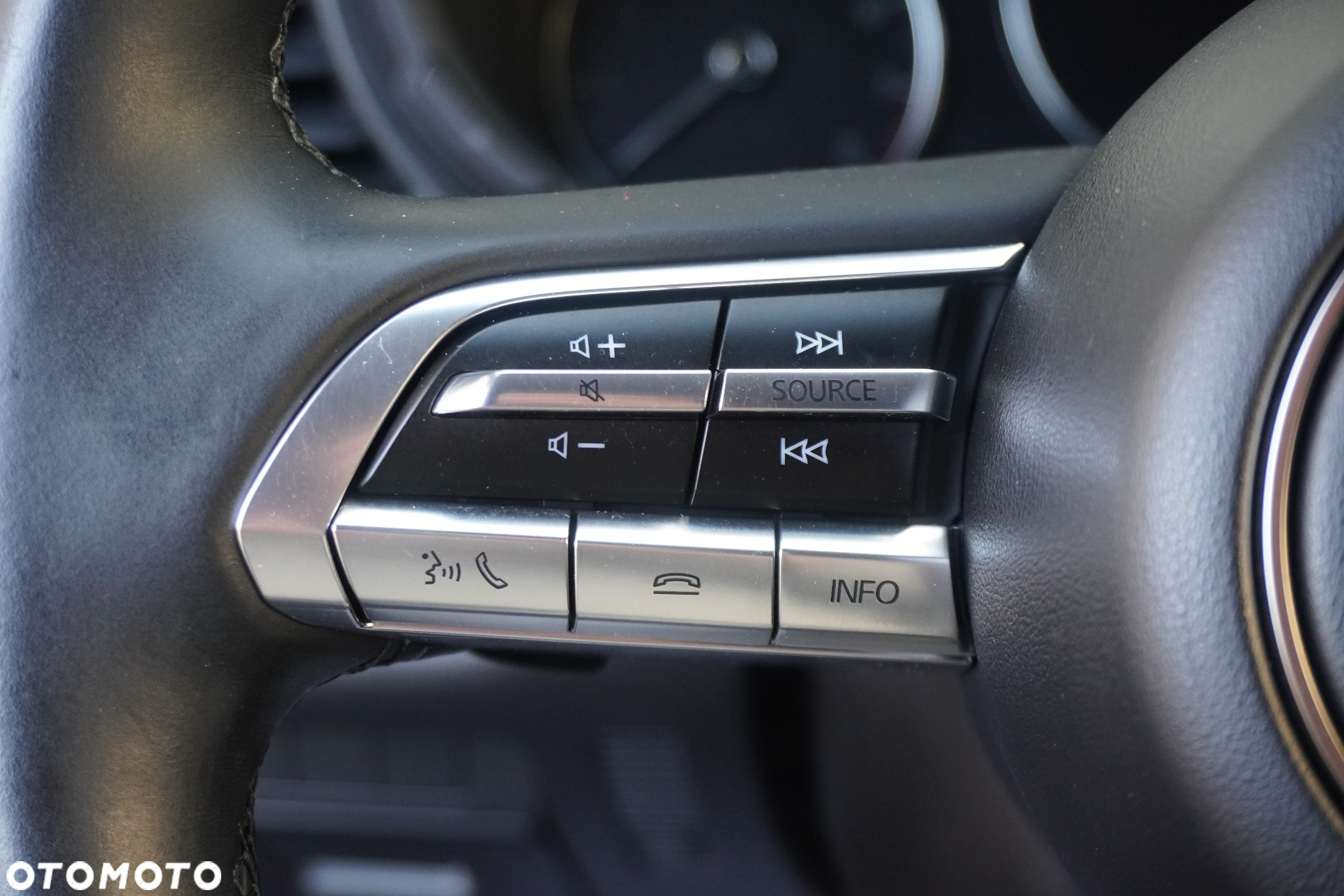 Mazda CX-30 SKYACTIV-G 2.0 M-Hybrid 150 SELECTION - 10