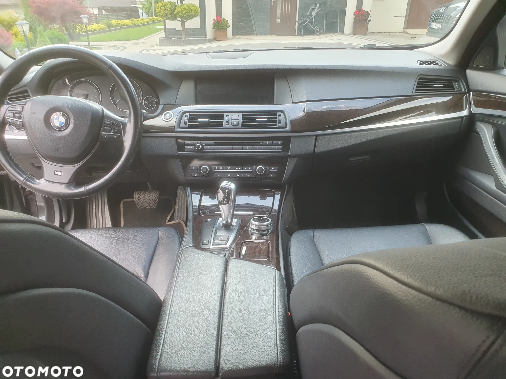 BMW Seria 5 535i xDrive - 6