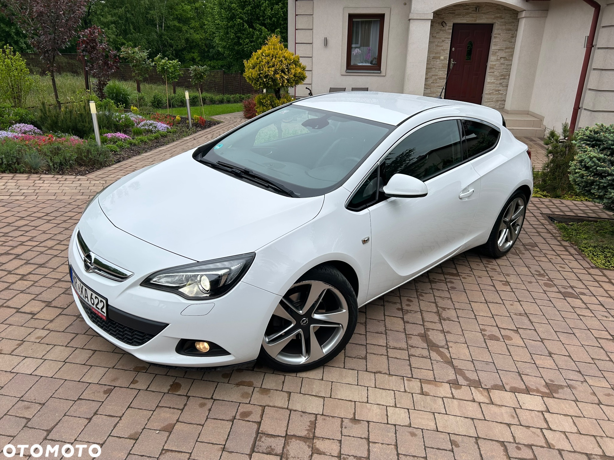 Opel Astra GTC 1.4 Turbo - 20