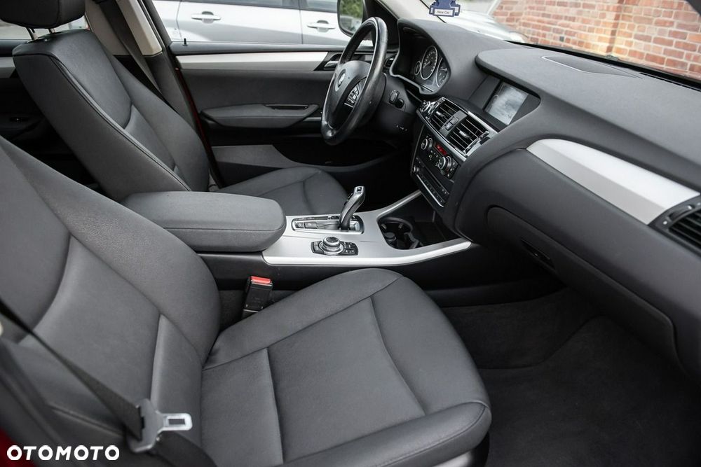 BMW X3 xDrive28i Advantage sport - 11