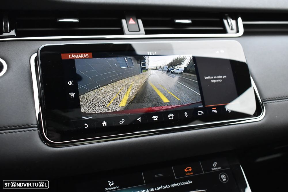 Land Rover Range Rover Evoque 1.5 P300e AWD R-Dynamic SE Auto - 49