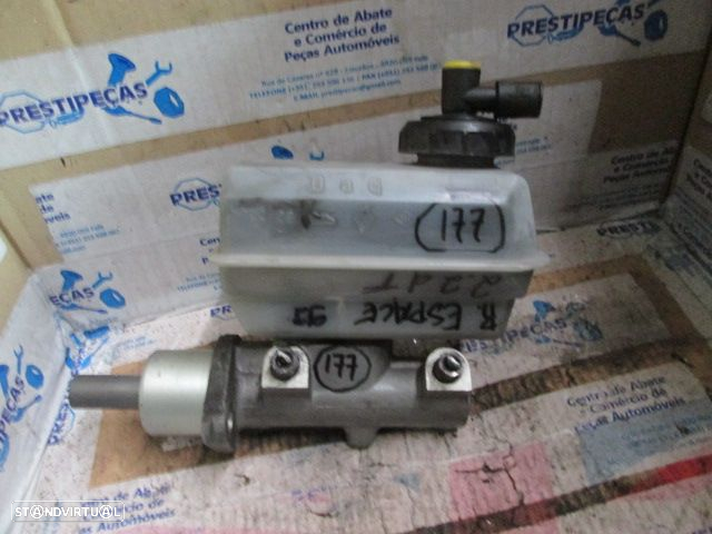 Bomba De Travão 7700432324 RENAULT ESPACE 1999 2.2 DT DIESEL - 2