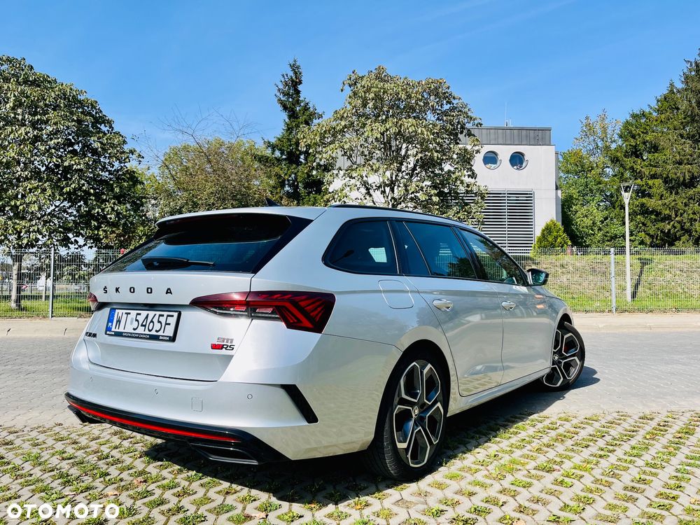 Skoda Octavia 2.0 TDI RS DSG - 3