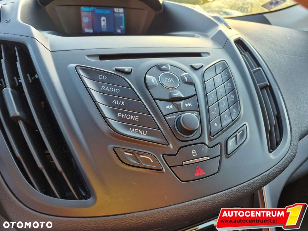 Ford Kuga - 27