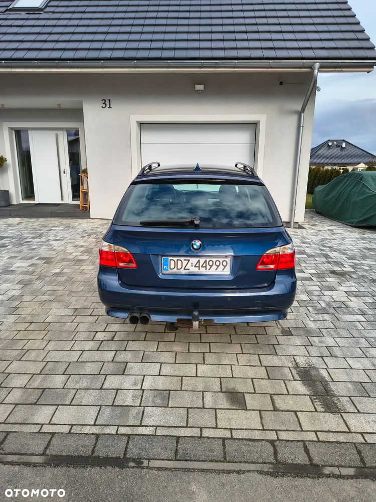 BMW Seria 5 525d - 6