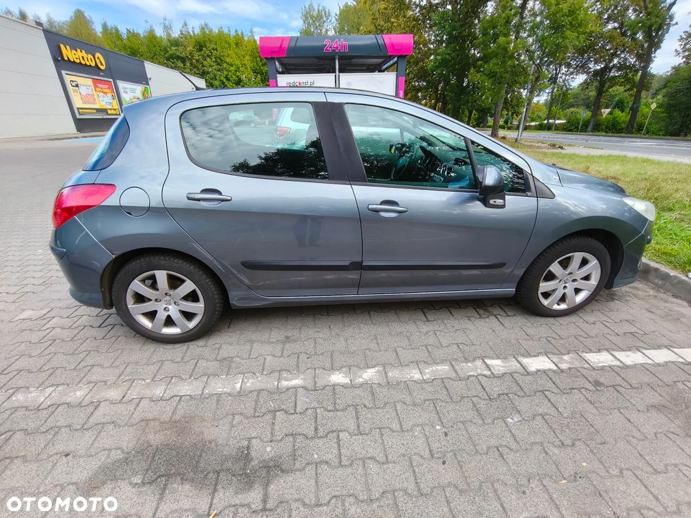 Peugeot 308 1.6 Premium - 6