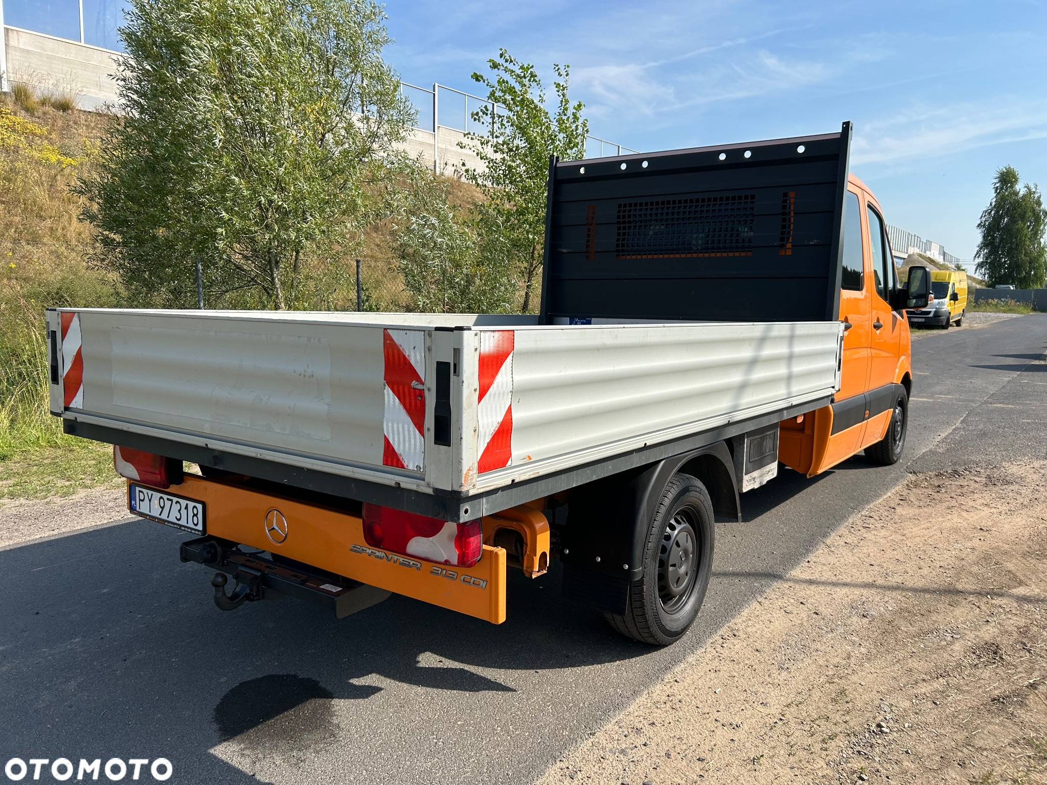 Mercedes-Benz Sprinter - 4