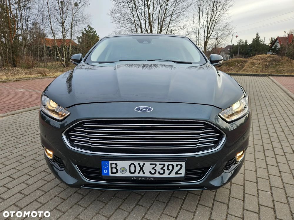 Ford Mondeo 2.0 TDCi Bi-Turbo PowerShift-Aut Titanium - 2