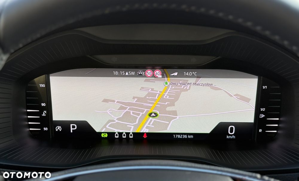 Skoda Karoq 2.0 TDI DSG Sportline - 17