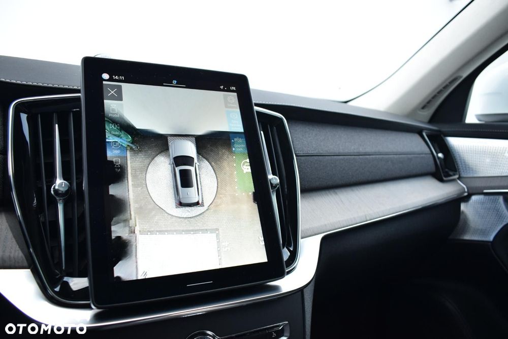 Volvo XC 90 - 31