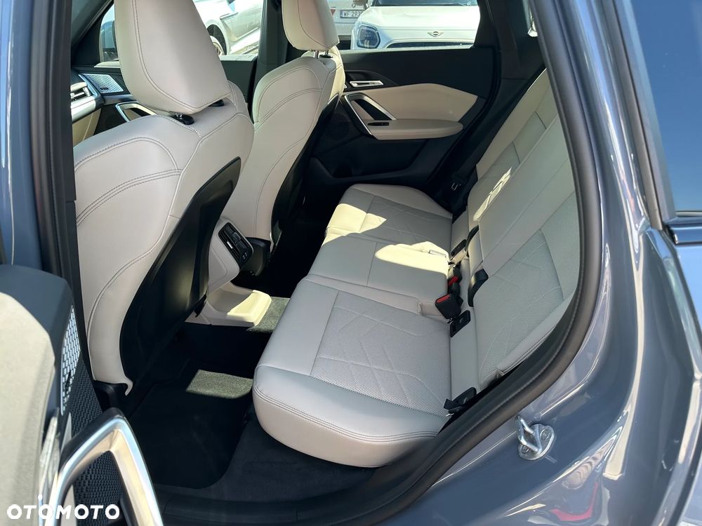 BMW X1 sDrive18d M Sport - 8