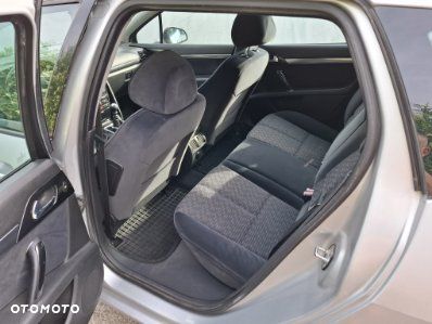 Peugeot 407 - 17