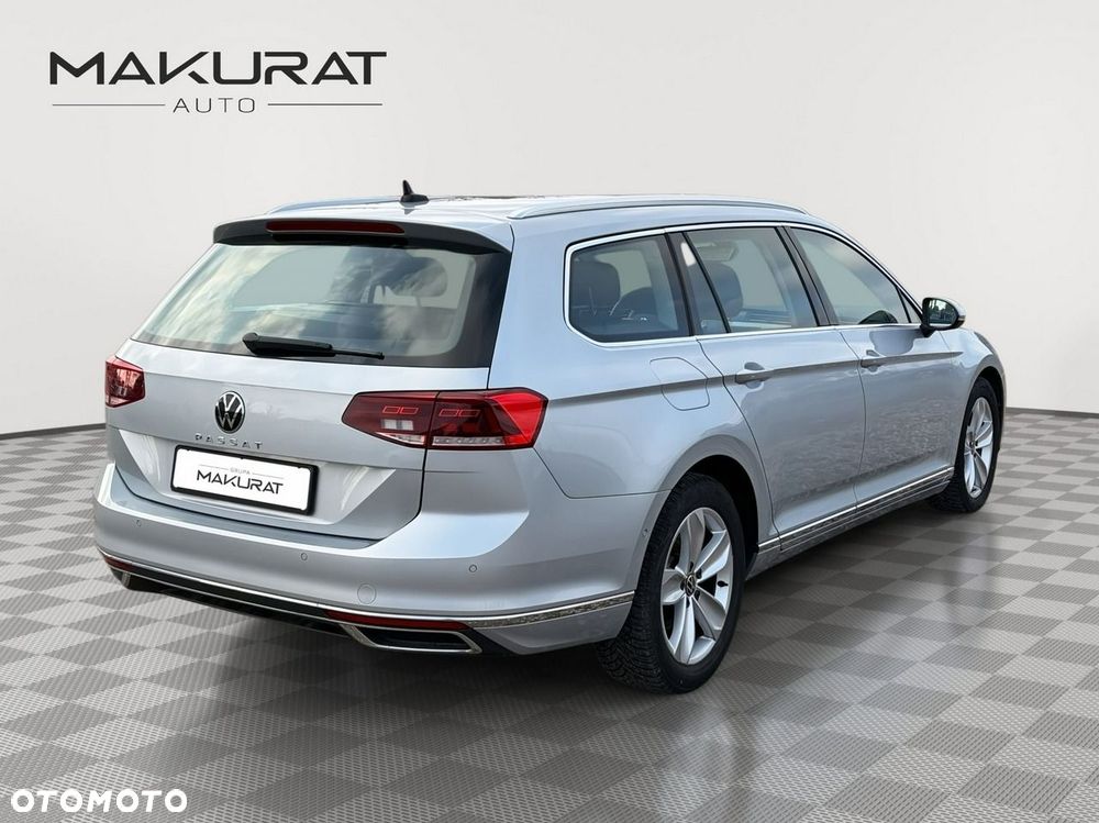 Volkswagen Passat 2023 photo 4