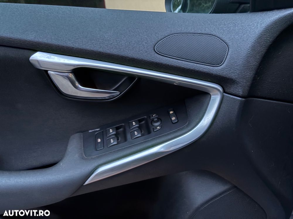 Volvo V40 D2 ECO Momentum - 25