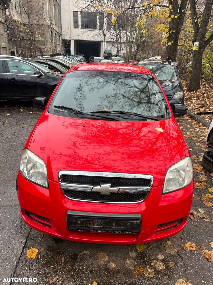 Dezmembrez Chevrolet Aveo 2008 rosu 1,2 benzina - 10