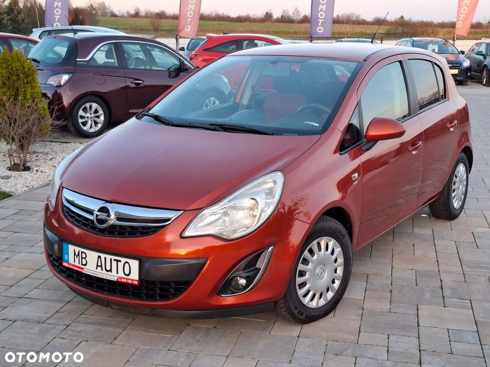 Opel Corsa 1.4 16V Satellite - 4