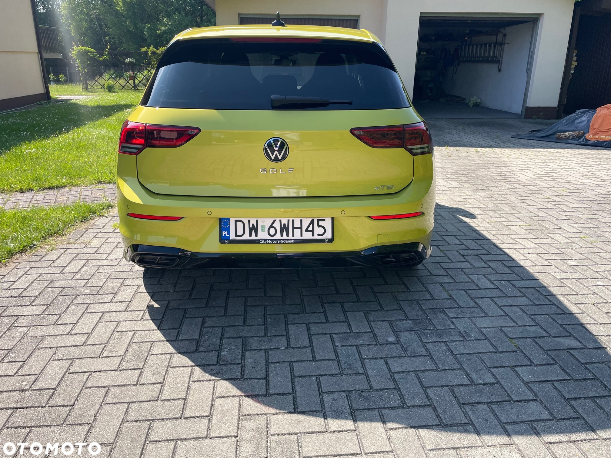 Volkswagen Golf - 2