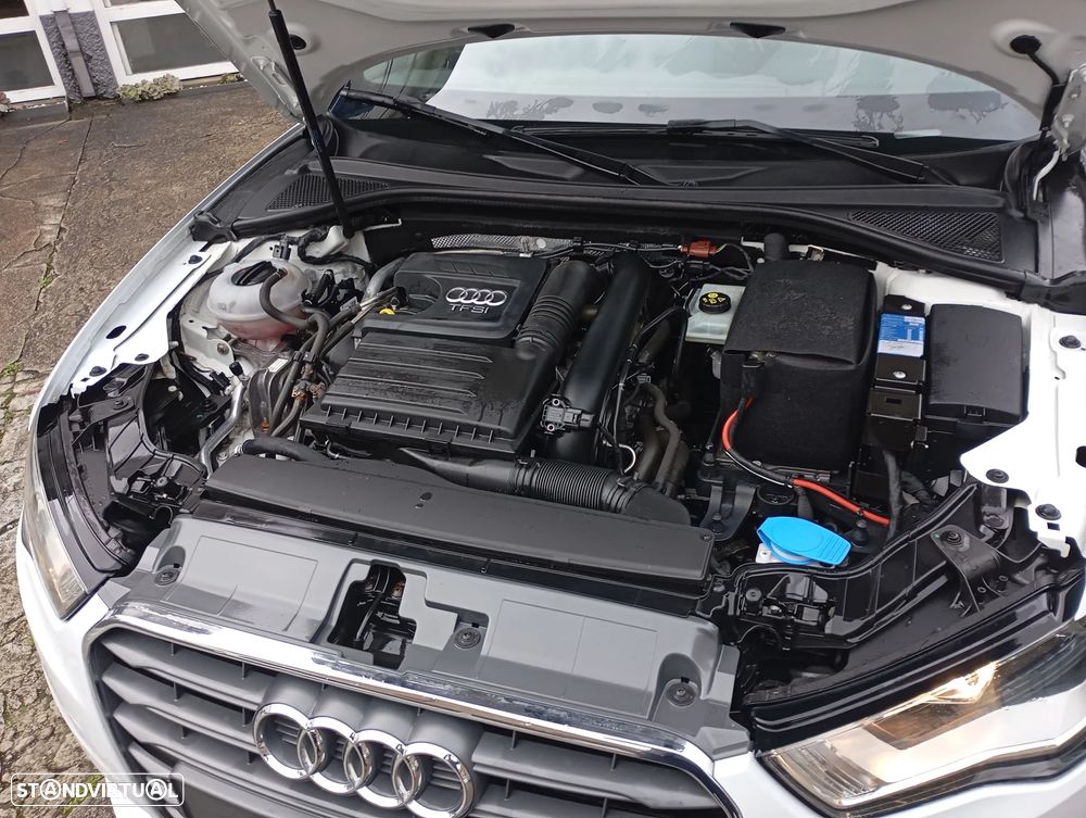 Audi A3 Cabrio 1.4 TFSI Cylinder on demand ultra S line Sport Pack - 6