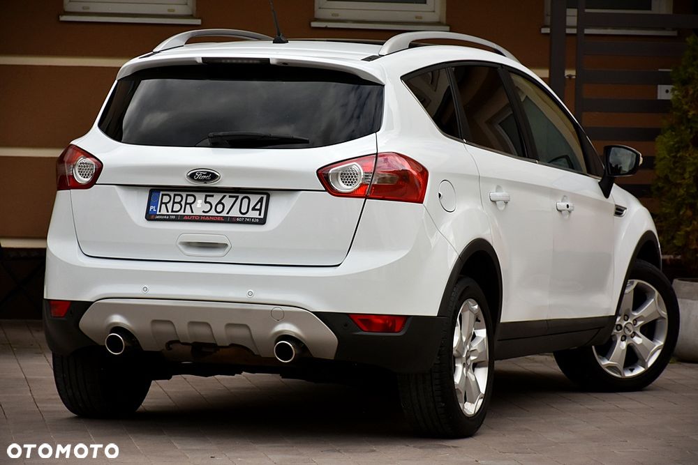 Ford Kuga 2.0 TDCi 4x4 Titanium - 4