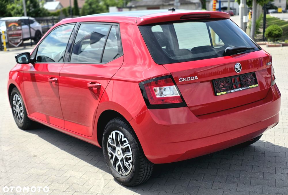 Skoda Fabia - 3