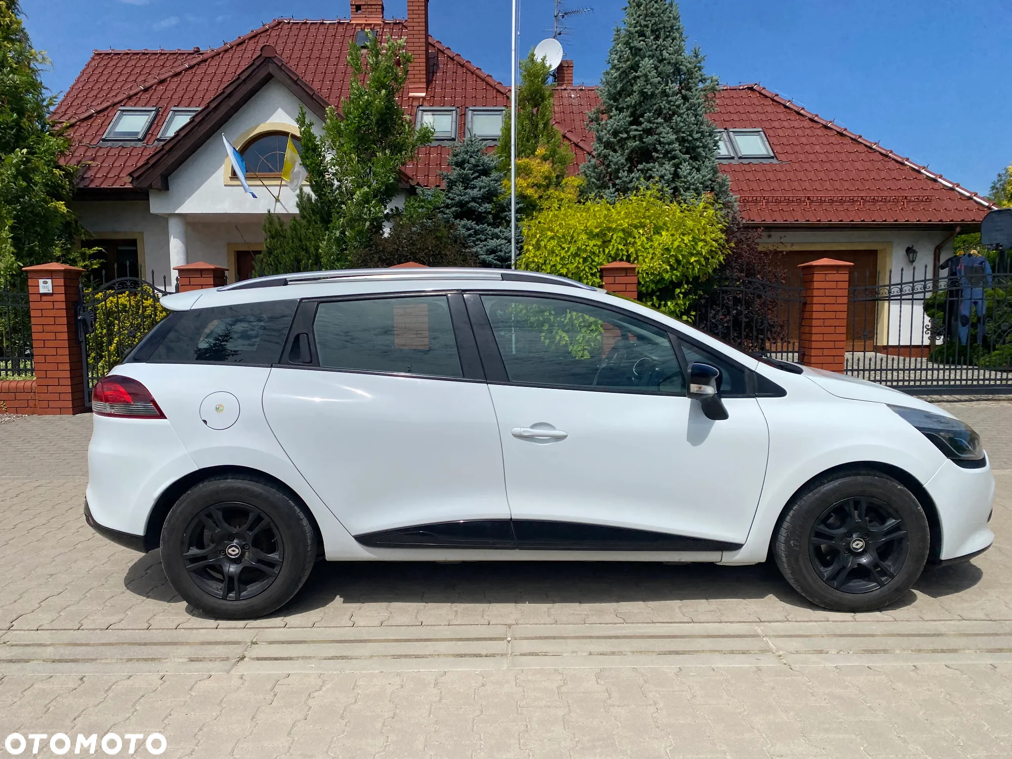 Renault Clio 0.9 Energy TCe Limited EU6 - 13
